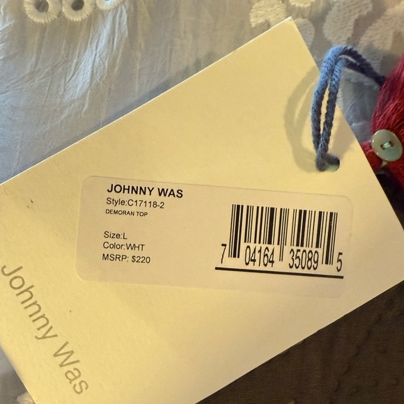 JOHNNY WAS tone on tone white oversized blouse with embroidery, L - Picture 4 of 6